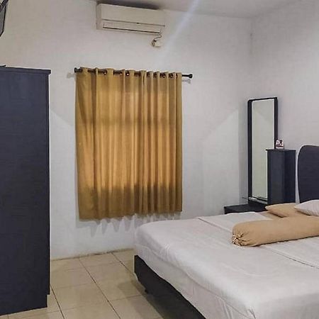 فندق Graha Ht Sumantri Mitra Reddoorz تاسيكمالايا المظهر الخارجي الصورة
